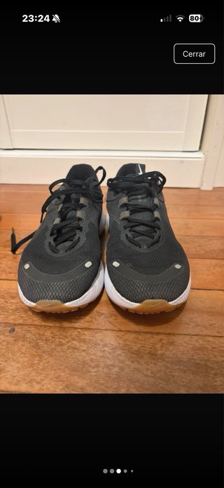 Zapatillas Nike Running Negras y Blancas