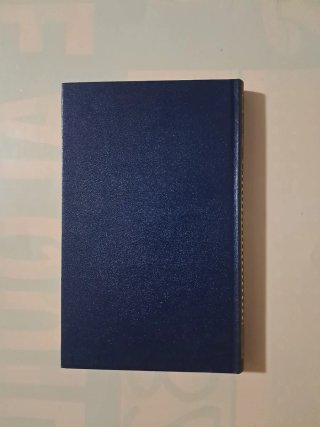 Libro La hojarasca         PREMIO NOBEL 1982