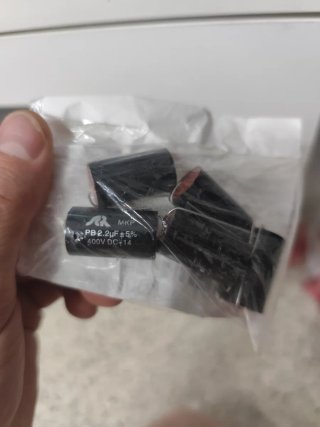 Condensador Pelicula 250v y 400v a 2,2uf 3,3uf 4,7
