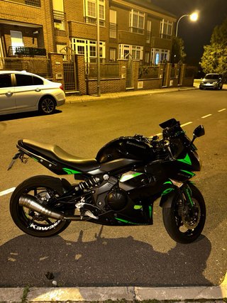 Kawasaki ER6F 650