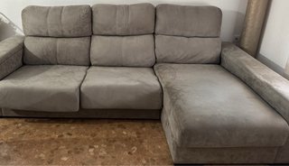 Sofá chaise longue gris