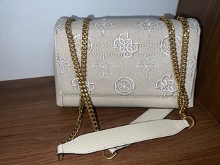 Bolso Guess Beige y Dorado