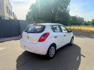 Hyundai i20 2010 PEGATINA C UNICO DUEÑO 80€/MES