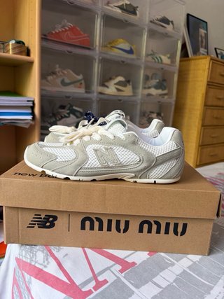 New Balance x Miu Miu Beige/Bianco