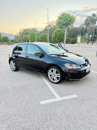 Volkswagen Golf 2014