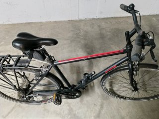 Bicicleta híbrida/trekking B'Twin