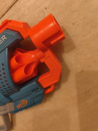 Pistola Nerf Commander R.A.P.I.D.strike