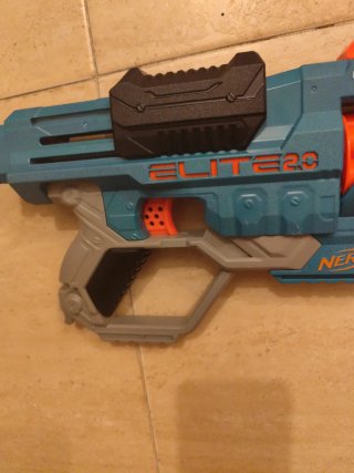 Pistola Nerf Commander R.A.P.I.D.strike