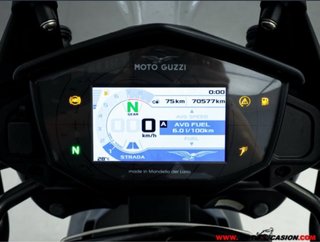 Moto Guzzi V85TT 2022. ¡Como nueva!