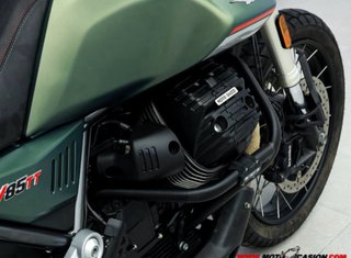 Moto Guzzi V85TT 2022. ¡Como nueva!