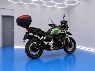 Moto Guzzi V85TT 2022. ¡Como nueva!