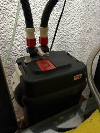 Acuario 100L con mesa y filtro externo