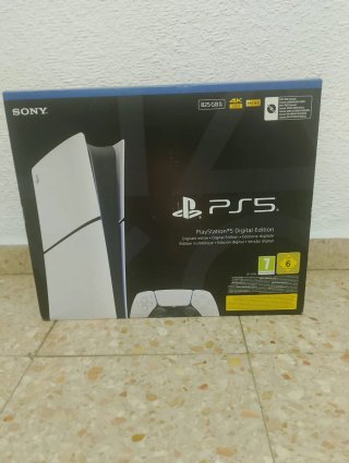 PlayStation 5 Digital Edition 825GB Bianca