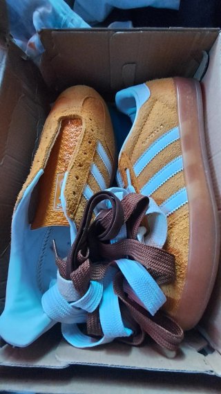 Adidas Gazelle Marrones/Amarillas Nuevas