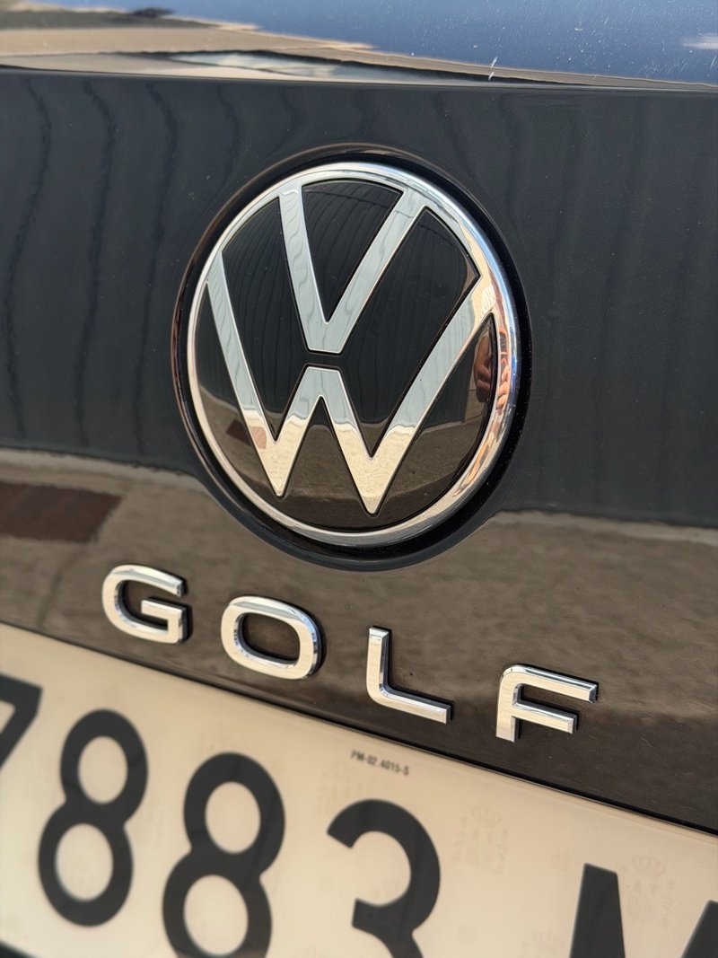 Volkswagen Golf Variant Life 1.0 TSI 2022, foto 30