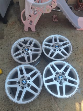 4 Llantas BMW 15 Pulgadas