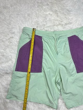 HUF Bañador/Short verde menta con bolsillos morado