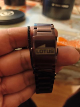 Reloj Lotus