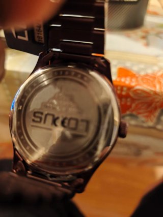 Reloj Lotus