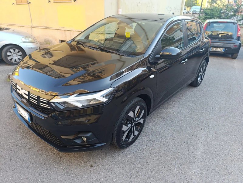 Dacia Sandero 2024 - foto 1