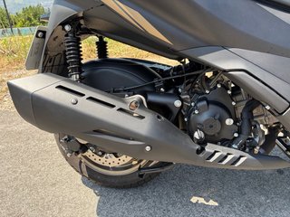 Zontes 350E Maxi Scooter Negra (Precio negociable)
