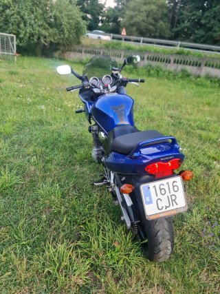 Suzuki Bandit 600 Azul