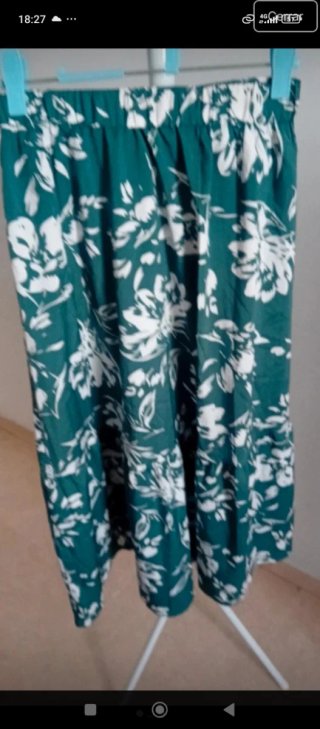 Conjunto Top y Falda Estampado Floral