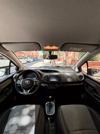 Toyota Yaris 2015