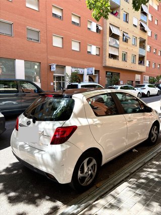 Toyota Yaris 2015