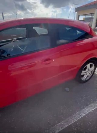 Opel Astra 2011