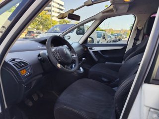 Citroen Grand C4 Picasso 2011