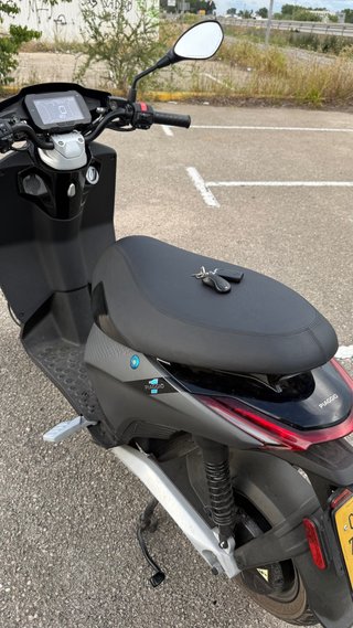 Piaggio 1 (2022) | ¡Impecable, solo 2.833 km!