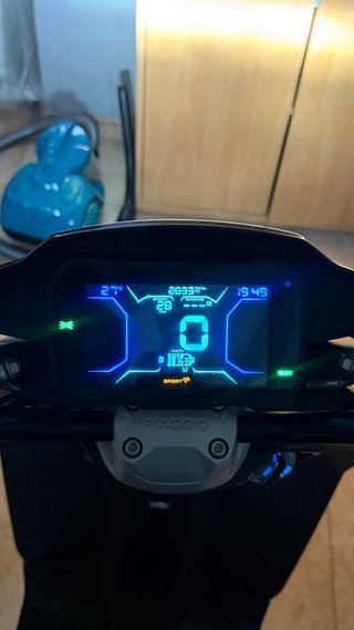 Piaggio 1 (2022) | ¡Impecable, solo 2.833 km!