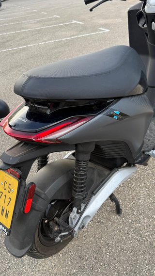 Piaggio 1 (2022) | ¡Impecable, solo 2.833 km!