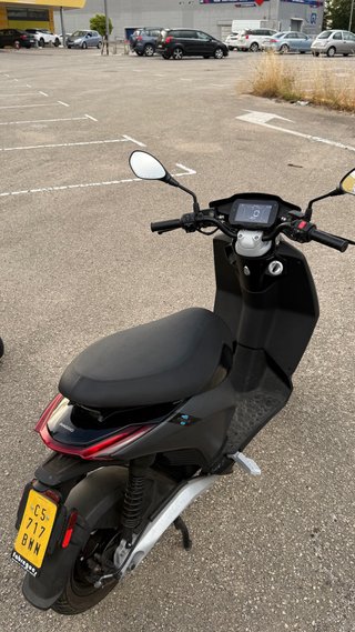 Piaggio 1 (2022) | ¡Impecable, solo 2.833 km!