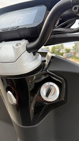 Piaggio 1 (2022) | ¡Impecable, solo 2.833 km!