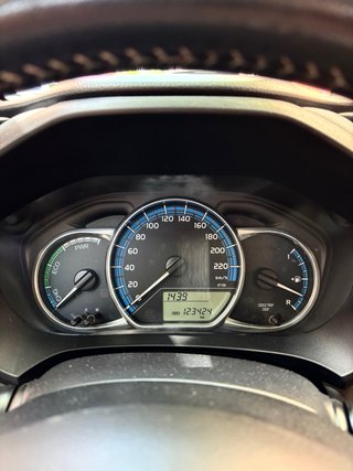 Toyota Yaris 2015
