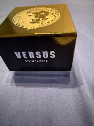 Reloj Versace Versus