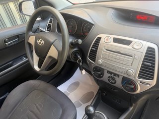 Hyundai i20 2010 solo 150.000 km UNICO DUEÑO 80€/M