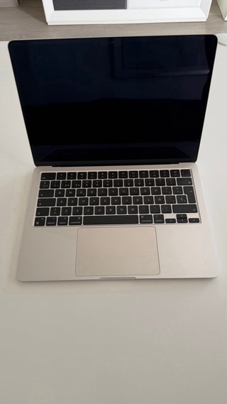 MacBook Air M2 13” Blanco Estrella