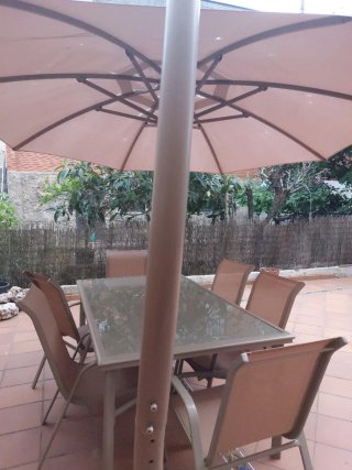 Ombrellone da giardino beige e marrone