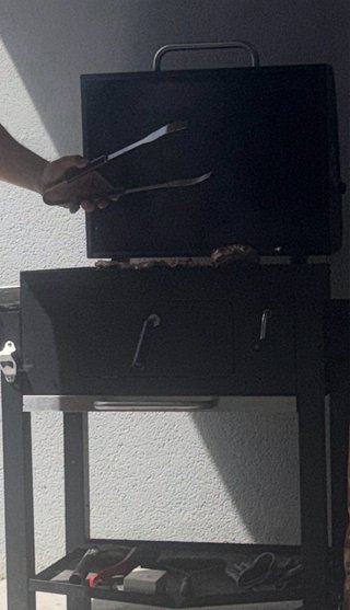 Barbacoa de carbón Centaurus Beta II