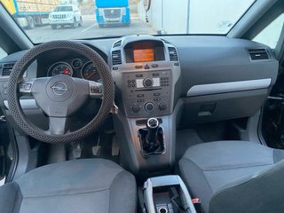 Opel   zafira 2006