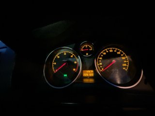 Opel   zafira 2006