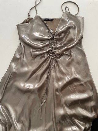 Vestido plateado largo fiesta