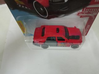 Hot Wheels 2018 -  Time Attaxi Red Edition 11/12