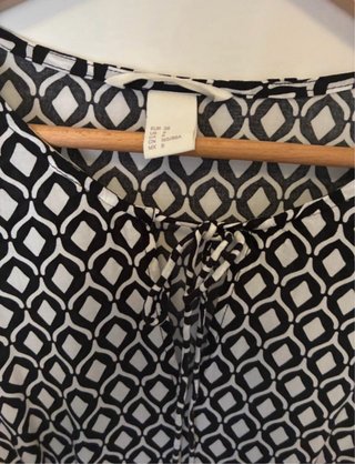 Vestitino H&M Divided bianco e nero– taglia EUR 38