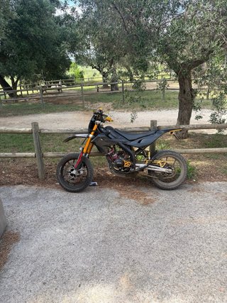 Rieju MRT 49cc Negra Manual