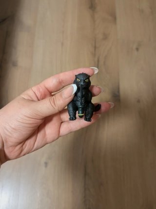 Figura Godzilla 3D para monitor