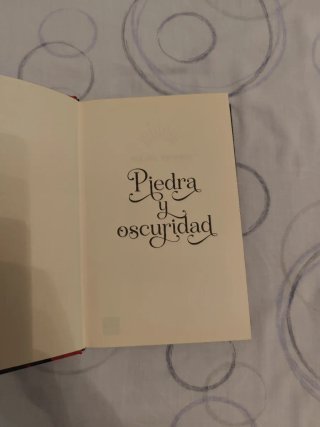Bilogía Piedra y oscuridad / Hielo y luz